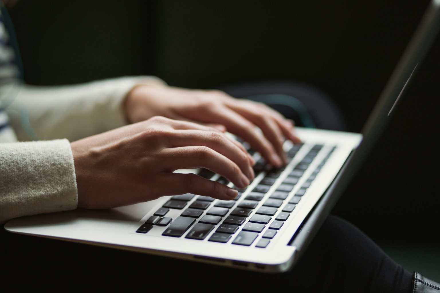Top Free Image Search Engines in 2025